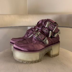 ONE OF A KIND Jeffrey Campbell Platform boots